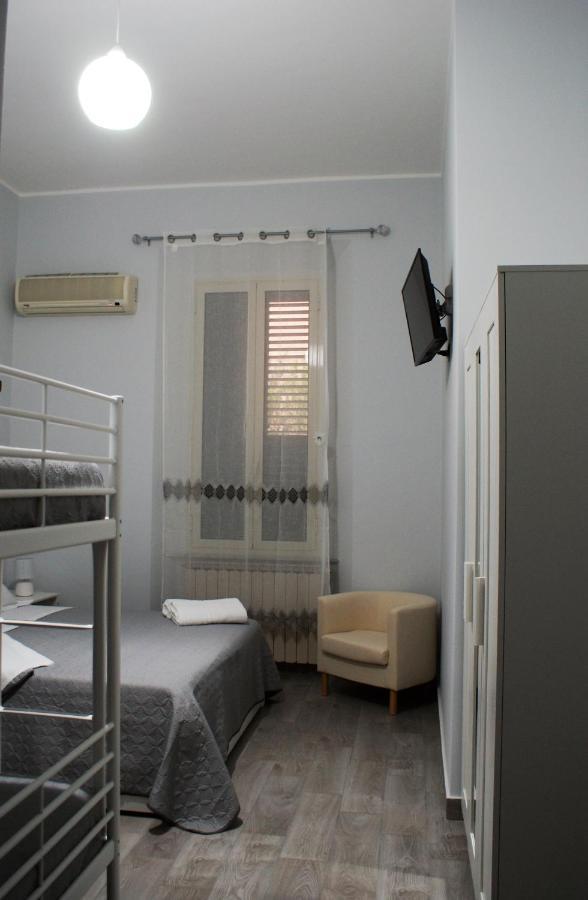 B&B Metropolitan Rc Reggio di Calabria Bagian luar foto