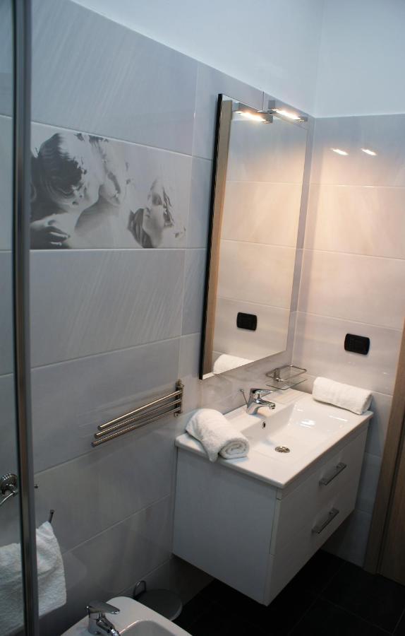 B&B Metropolitan Rc Reggio di Calabria Bagian luar foto