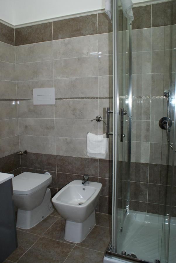 B&B Metropolitan Rc Reggio di Calabria Bagian luar foto