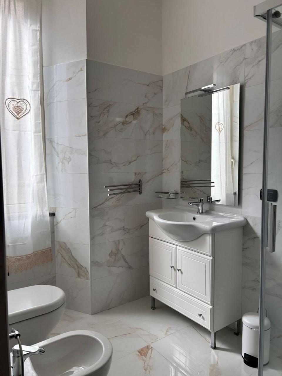 B&B Metropolitan Rc Reggio di Calabria Bagian luar foto