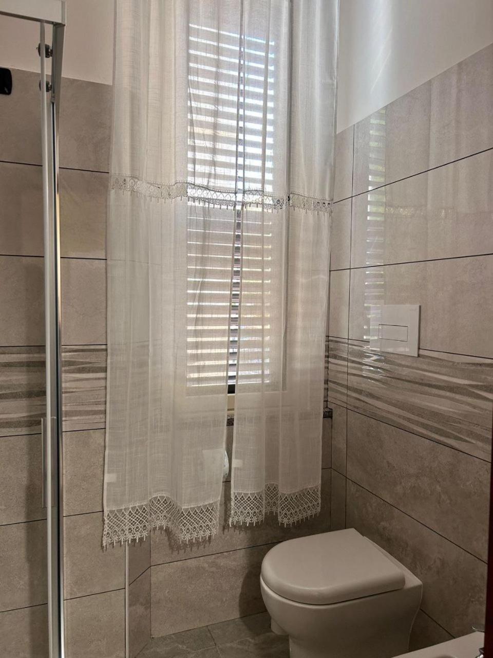 B&B Metropolitan Rc Reggio di Calabria Bagian luar foto